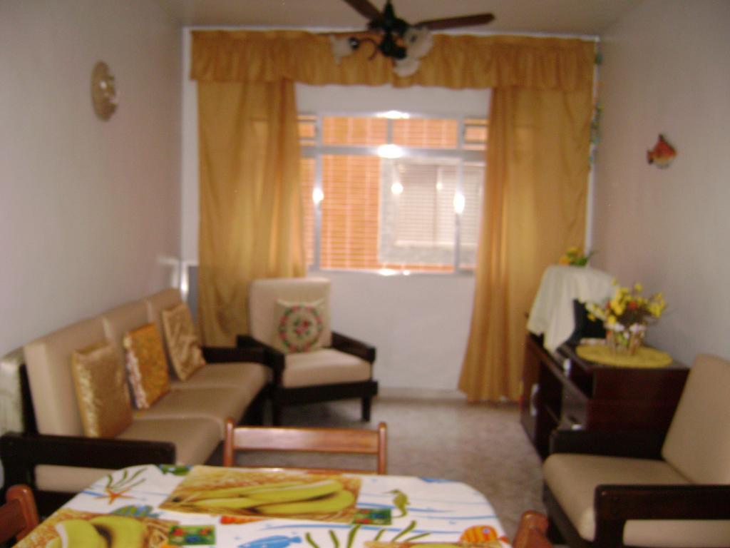 Apartamento Temporada Enseada Гуаружа Экстерьер фото